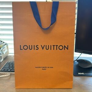 Louis Vuitton shopping bag